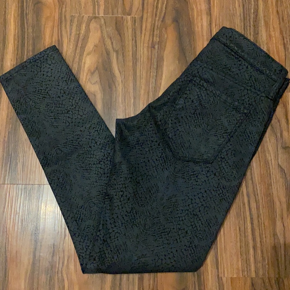 Banana Republic Mid Rise Skinny Snake Print Jean - Picture 9 of 12